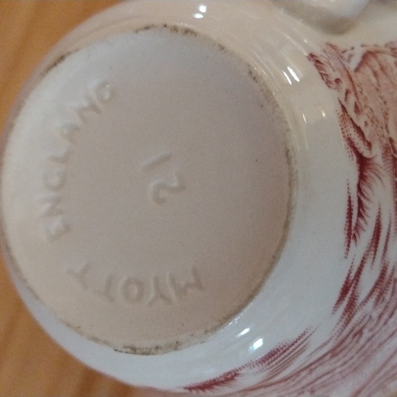 Myott's Country Life cups/saucers - Picture 5 of 10